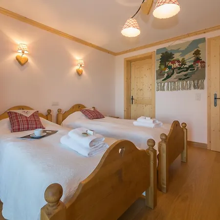 Chalet La Marmotte Chalet Riddes